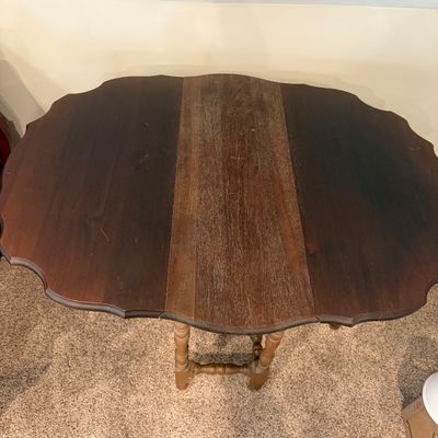 Drop Leaf Gate Leg Table (UD-MG)