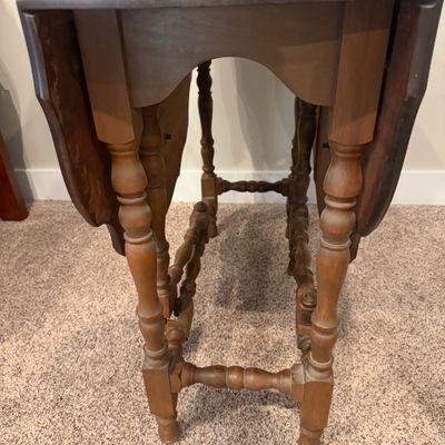 Drop Leaf Gate Leg Table (UD-MG)