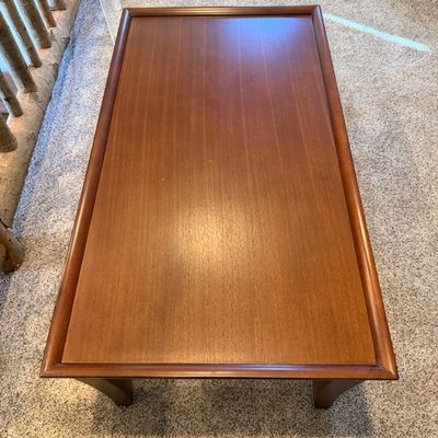 Ashley Furniture Coffee Table (UD-MG)