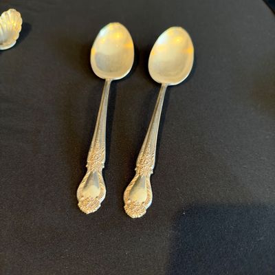 Large Set of International Sterling Brocade Flatware & Serving Pieces (K-RG)