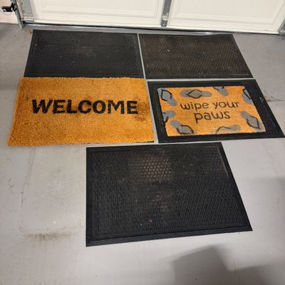 Assorted Outdoor Doormats (G-MG)