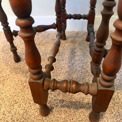 Oval Shaped Drop Leaf Gate Leg Table (UD-MG)
