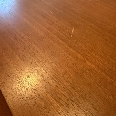 Ashley Furniture Coffee Table (UD-MG)