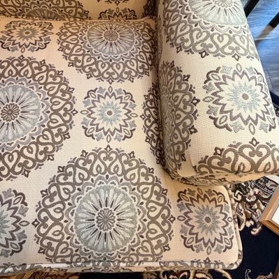 Craftmaster Furniture Medallion Patterned Armchair (LR-RG)
