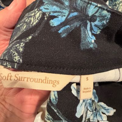 Women's Size L Clothing - Columbia, J. McLaughlin & More (PBC-RG)