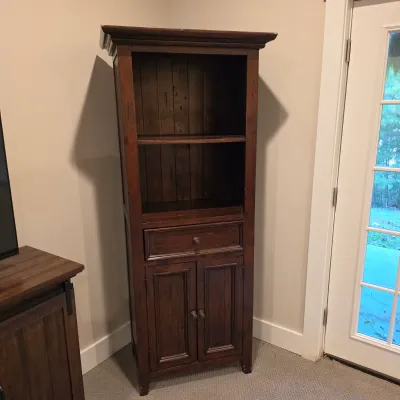 Hillsdale Furniture Wooden Storage Cabinet (BLR-JS)