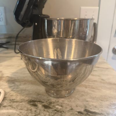 KitchenAid Artisan Stand Mixer (K-MG)