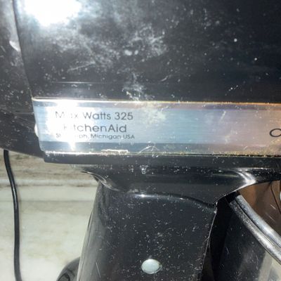 KitchenAid Artisan Stand Mixer (K-MG)