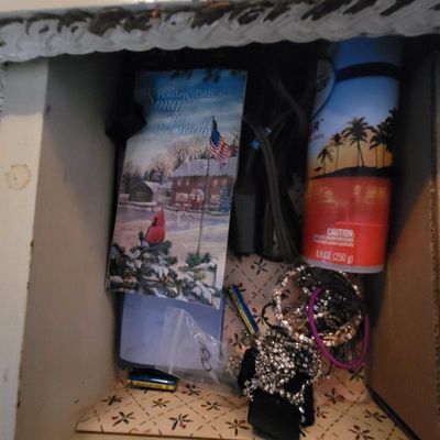 Sale Photo Thumbnail #117