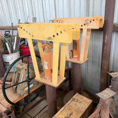 Sale Photo Thumbnail #981
