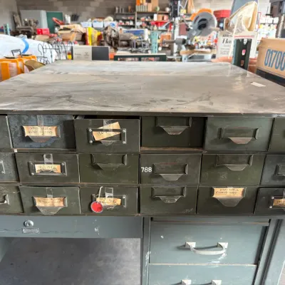 Sale Photo Thumbnail #766