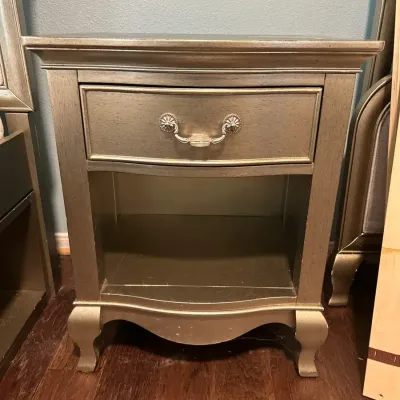 1 Drawer Nightstand 