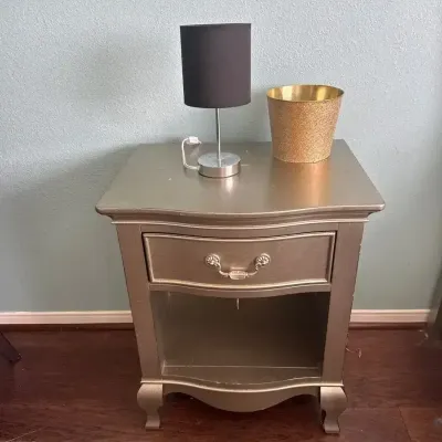 Nightstand With Lamp