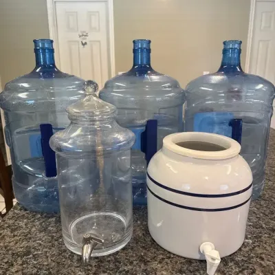 Drink Dispensers And Water Jugs