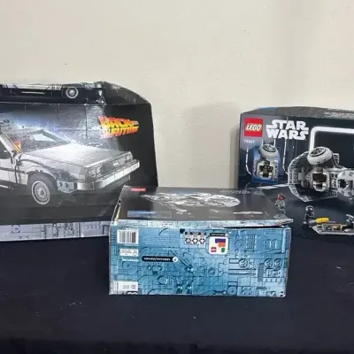 Star Wars & Back To The Future Legos Set