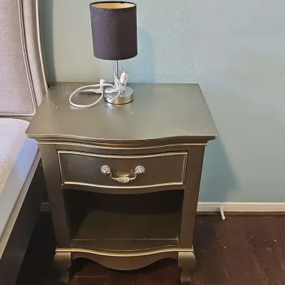 Night Stand And Lamp 