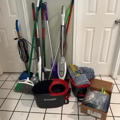 Floor Cleaning Supplies