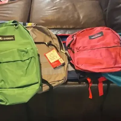 8 Backpacks 