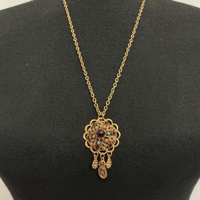 Vintage Gold-Tone Filigree Pendant Necklace with Faux Cabochon & Rhinestones