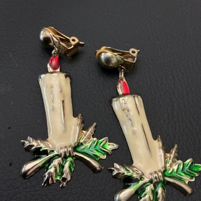 Vintage Christmas Candle Clip-On Dangle Earrings