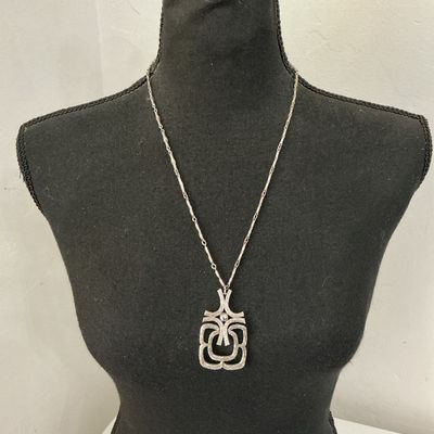 Vintage Mid-Century Modern Silver Tone Abstract Pendant Necklace