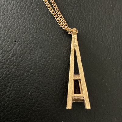 Vintage Avon Gold Tone A-Frame Amethyst Color Stone Pendant Necklace
