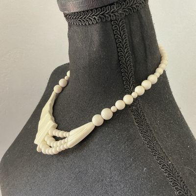 Vintage Off-White Molded Resin or Plastic Beaded Statement Necklace