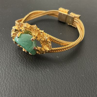 Vintage Gold Tone Rope Chain Cuff Bracelet with Green Stone Centerpiece
