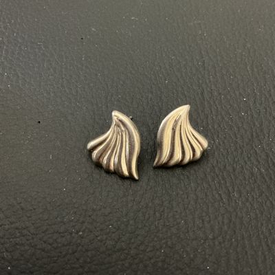 925 Silver Fan / Wing Motif Pierced Stud Earrings