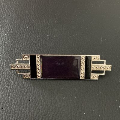 Art Deco Style Silver Tone Enamel Bar Brooch Pin
