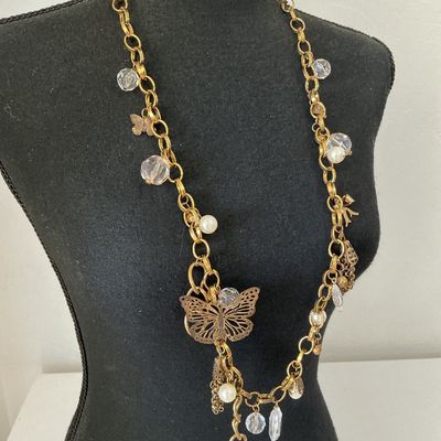 Vintage Style Gold-Tone Butterfly & Pearl Charm Necklace