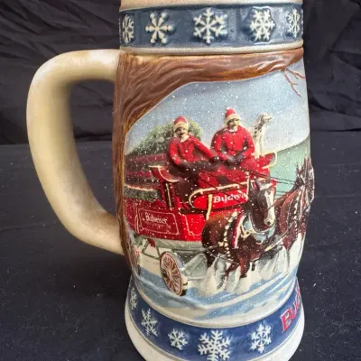 Vintage 1995 Budweiser Holiday Stein "Lighting the Way Home" – 16th Edition Ceramarte