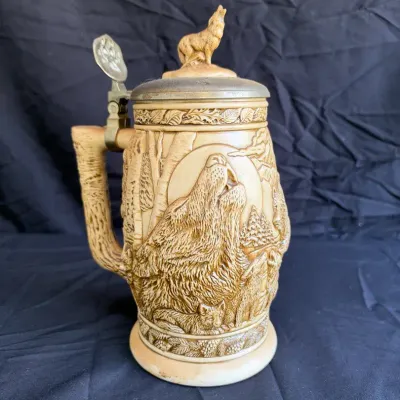 1997 Avon Collectible Beer Stein Tribute to the North American Wolf