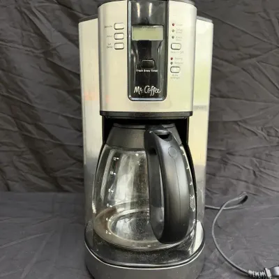 Mr coffee 12-cup programmable Coffee Maker 