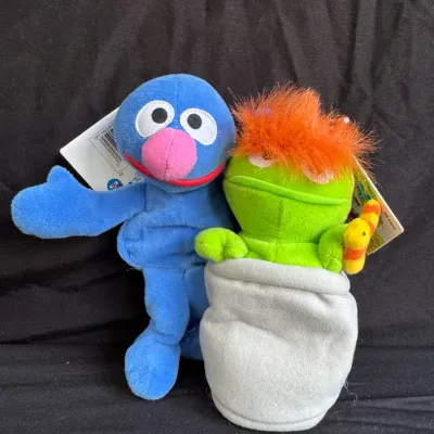Vintage 1997 Tyco Sesame Street Beans Grover & Oscar Plush Beanbag