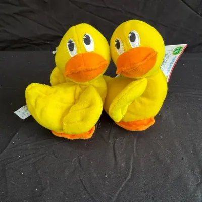 Vintage 1997 Tyco Sesame Street Beans Rubber Duckie Plush Set Of 2