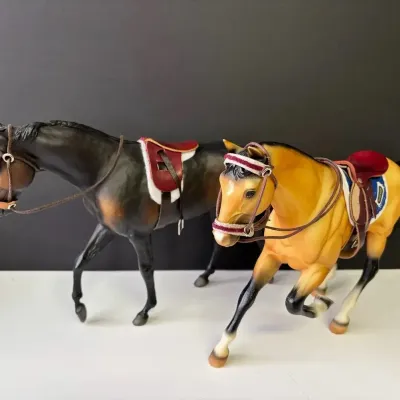 2 ~ Breyer Saddle Horses * Limited Edition Bay Horse * ‘ First Competitor ‘ 1996