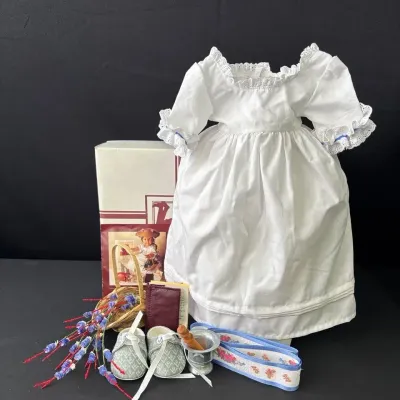 American Girl Doll Felicity’s Summer Story Dress and Accessories 