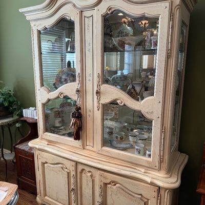 Sale Photo Thumbnail #379