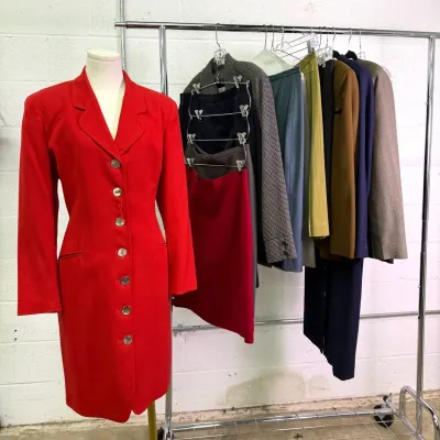 Vintage Wool Tahari, Dana Buchman & More Career-Wear (M-L Women’s)