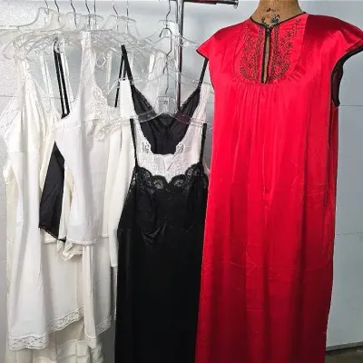 Vintage Van Raalte, Vanity Fair, Wondermaid & More Lingerie: Size M,36,38