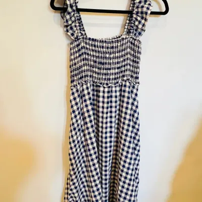 Sale Photo Thumbnail #829