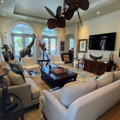 Sale Photo Thumbnail #109
