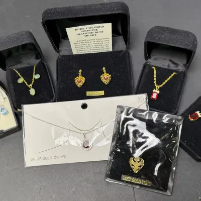 Packaged Costume Jewelry Necklaces & Earrings