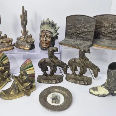 Antique & Vintage Native American/Western Themed Bookends & Decor