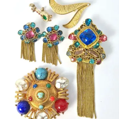 Capri & More Vintage Brooches & Earrings
