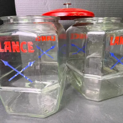 Lance Store Display Cracker Jars with Metal Lid 