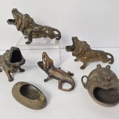 Jennings Brothers Lion Cigar Rests, Alligator Cigar Rest & Brass Ashtrays