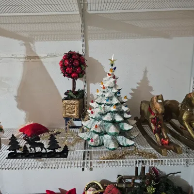 Sale Photo Thumbnail #128