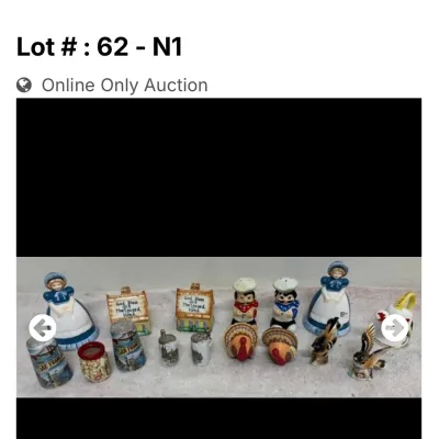 Sale Photo Thumbnail #36: Collection of vintage novelty salt and pepper shakers including Dutch figures, turkeys, souvenir shakers, and novelty houses.